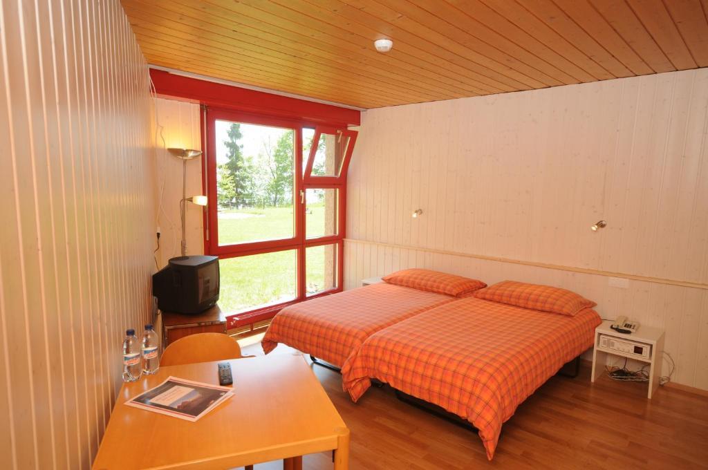 Hotel Twannberg Neuchâtel Szoba fotó