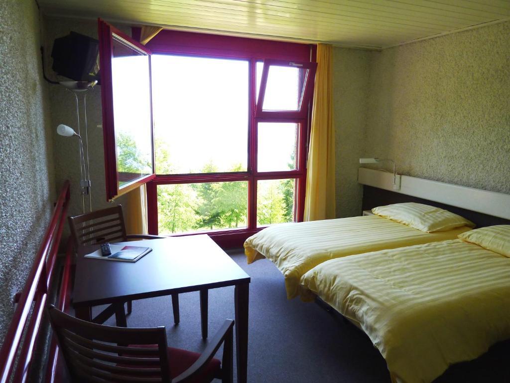 Hotel Twannberg Neuchâtel Szoba fotó
